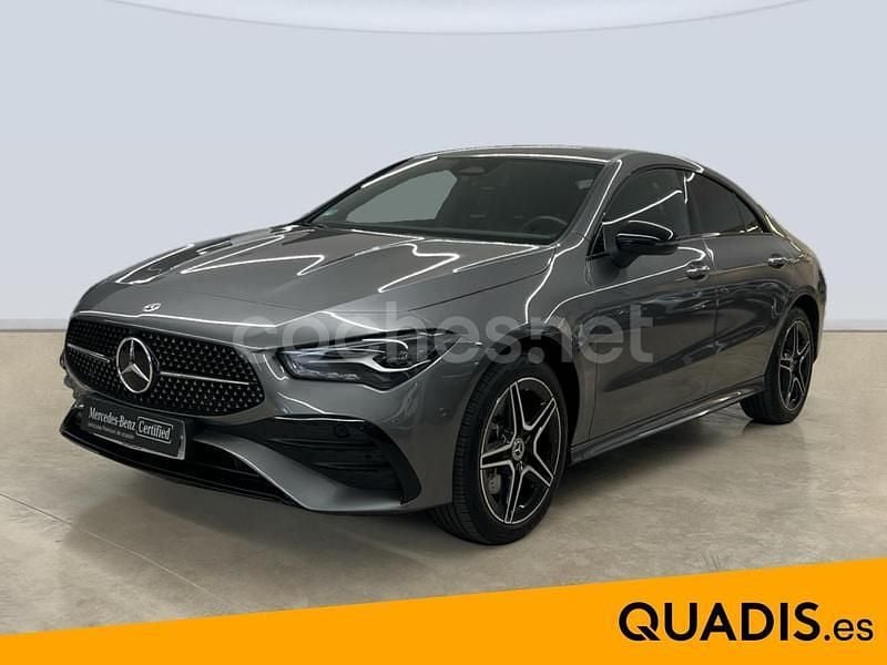 Gris montaña Usado 2024 Mercedes CLA250e AMG line Berlina | 41.900 € - Imagen 1/4