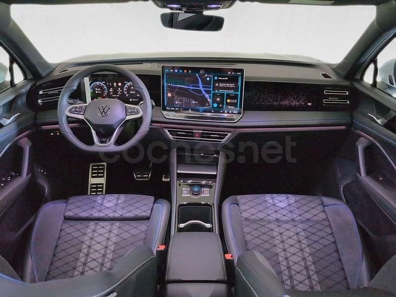 Usado VW Tiguan R-line 204 CV (150 kW) 2025 Blanco SUV