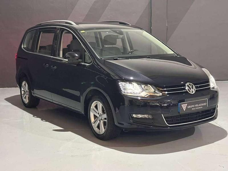 Usado VW Sharan Advance 150 CV (110 kW) 2020 Negro Monovolumen