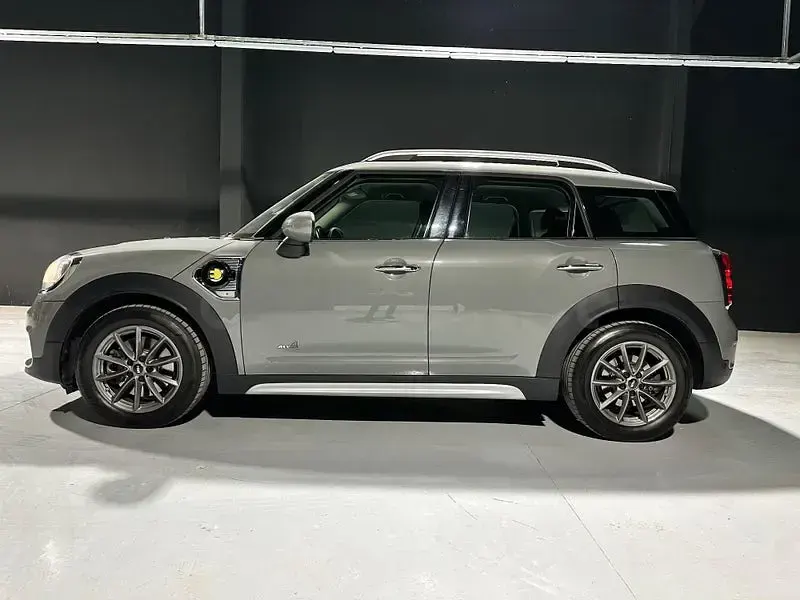 Usado Mini Cooper S Countryman 224 CV (164 kW) 2017 Gris / plata SUV