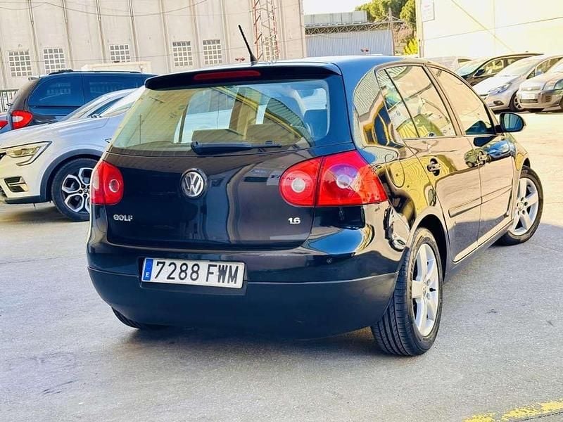 Usado VW Golf VI GT 102 CV (75 kW) 2008 Negro Utilitario