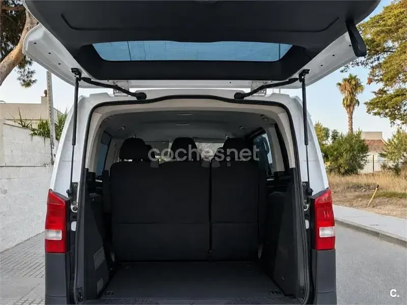 Usado Mercedes Vito Marco Polo 88 CV (64 kW) 2016 Blanco Van