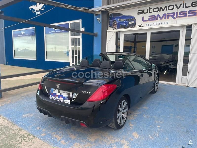 Usado Peugeot 308 CC Active 115 CV (84 kW) 2014 Negro Descapotable