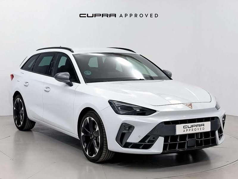 Blanco Usado 2024 Cupra Leon Utilitario | 26.490 € (Precio justo) - Imagen 1/4