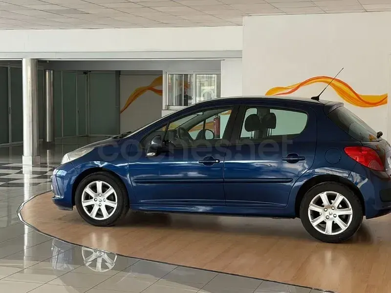 Usado Peugeot 207 110 CV (80 kW) 2007 Azul Berlina
