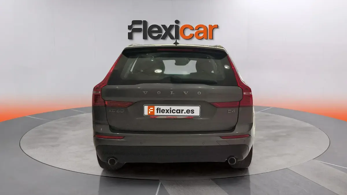 Usado Volvo XC60 Inscription 190 CV (139 kW) 2019 Gris SUV