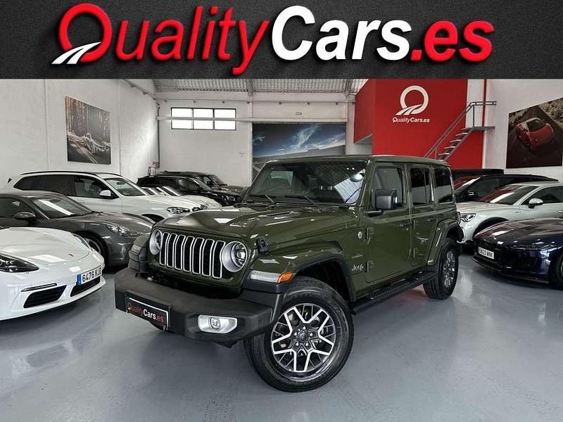Verde Usado 2024 Jeep Wrangler Unlimited Sahara SUV | 59.400 € (Precio justo) - Imagen 1/4