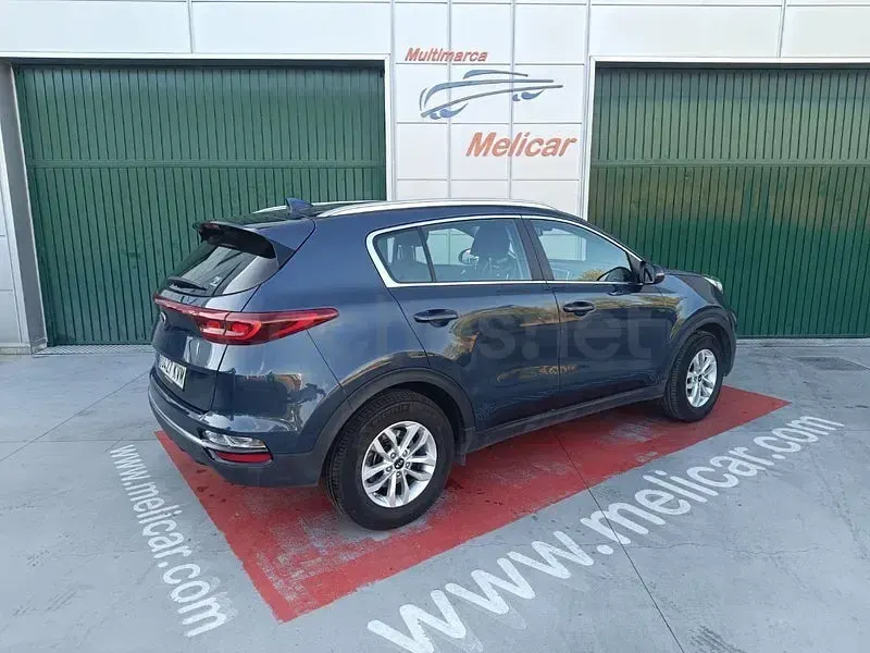 Usado Kia Sportage Plus 132 CV (97 kW) 2019 Azul SUV