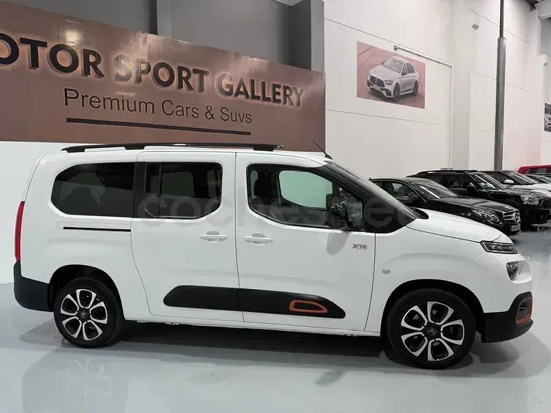 Usado Citroën Berlingo Shine 130 CV (95 kW) 2020 Blanco Monovolumen