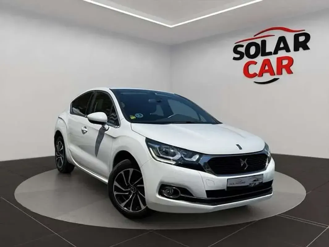 Usado DS Automobiles DS4 99 CV (72 kW) 2016 Blanco Berlina