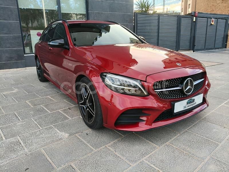 Usado Mercedes C220 194 CV (142 kW) 2021 Rojo Familiar