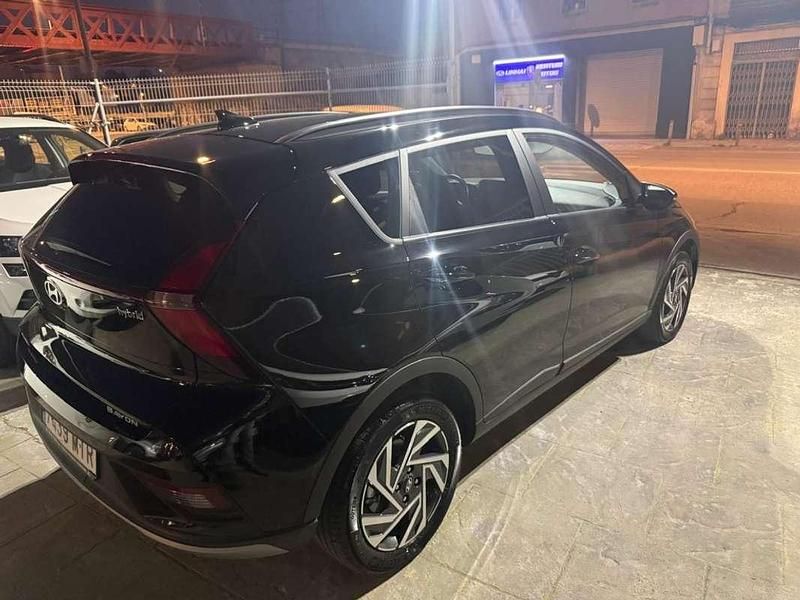 Usado Hyundai Bayon 102 CV (75 kW) 2024 Negro SUV