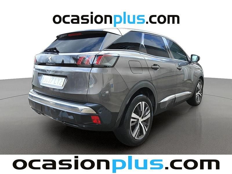 Usado Peugeot 3008 Allure 131 CV (96 kW) 2022 Gris plata SUV