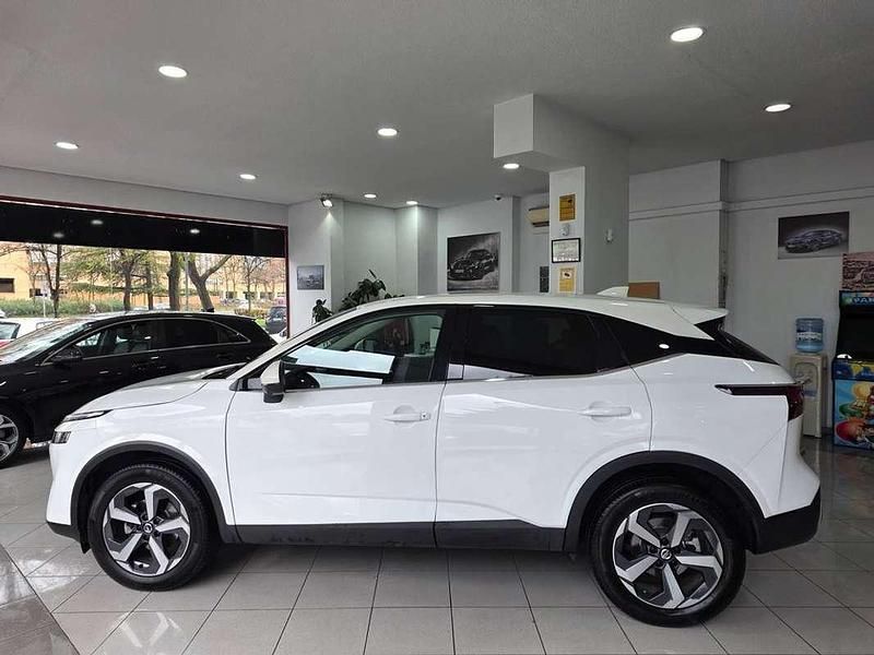Usado Nissan Qashqai N-Connecta 158 CV (116 kW) 2022 Blanco SUV