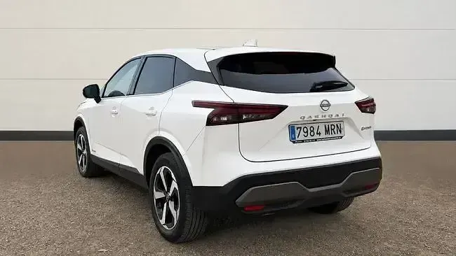 Usado Nissan Qashqai N-Connecta 190 CV (139 kW) 2024 Blanco SUV