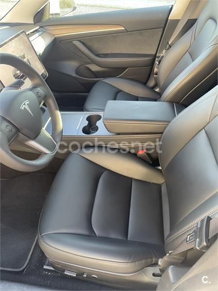 Eléctrico Usado 2023 Tesla Model 3 Berlina | 28.800 € (Buen precio) - Imagen 1/4