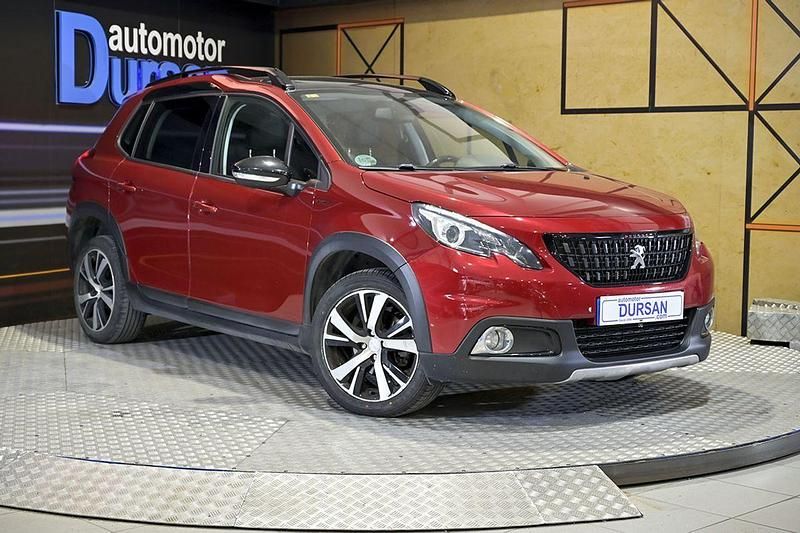 Usado Peugeot 2008 GT-line 120 CV (88 kW) 2018 Rojo SUV