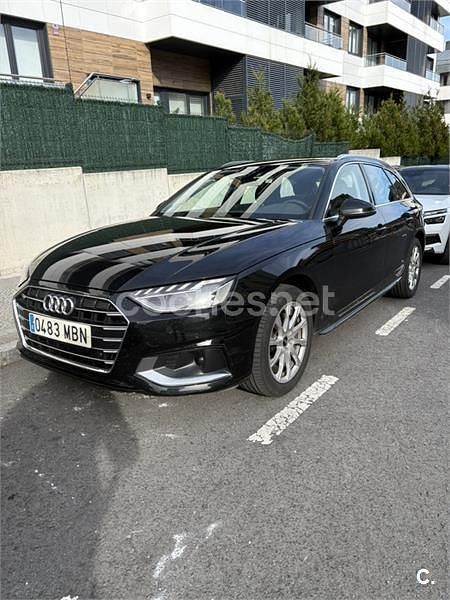 Usado Audi A4 Advanced Plus 163 CV (119 kW) 2022 Negro Familiar