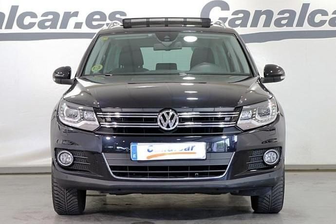 Usado VW Tiguan Sportline 140 CV (102 kW) 2013 Negro SUV