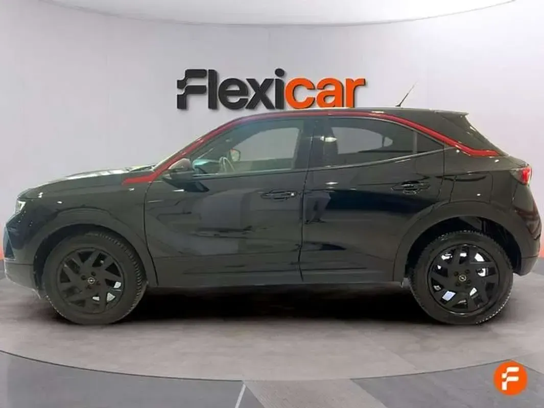 Usado Opel Mokka 131 CV (96 kW) 2022 Negro SUV