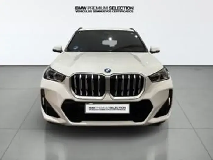 Usado BMW X1 Comfort Edition 245 CV (180 kW) 2025 Blanco SUV