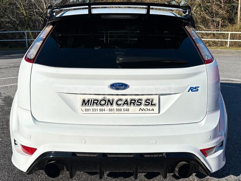 Usado Ford Focus RS 305 CV (224 kW) 2009 Blanco Berlina