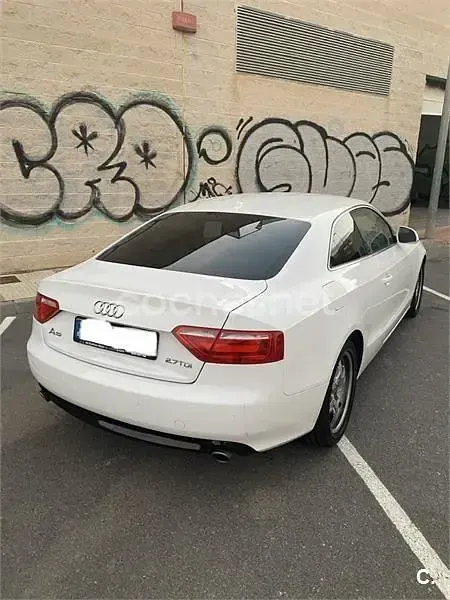 Usado Audi A5 190 CV (139 kW) 2009 Blanco Coupe
