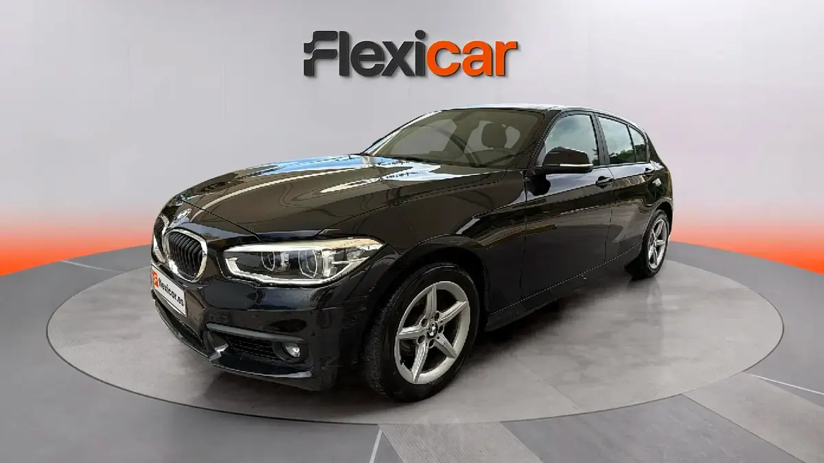 Käytetty BMW 116 116 HP (85 kW) 2017 Musta Viistoperä