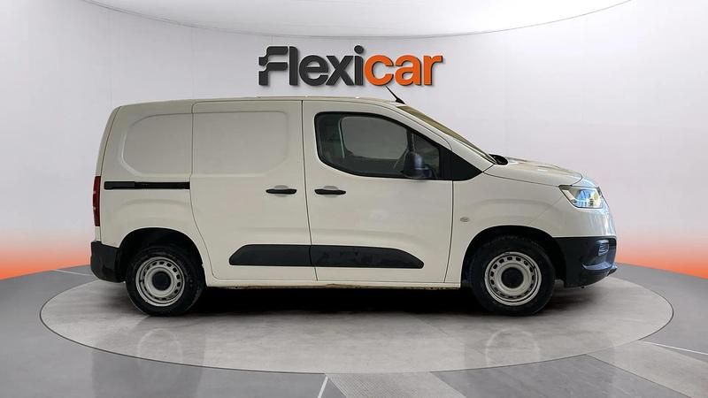 Usado Toyota Proace City City 103 CV (75 kW) 2020 Blanco Monovolumen
