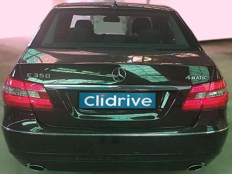 Usado Mercedes E350 272 CV (200 kW) 2010 Burdeos Berlina