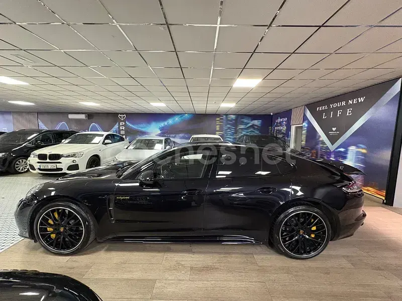 Usado Porsche Panamera Turbo S 700 CV (514 kW) 2022 Negro Utilitario