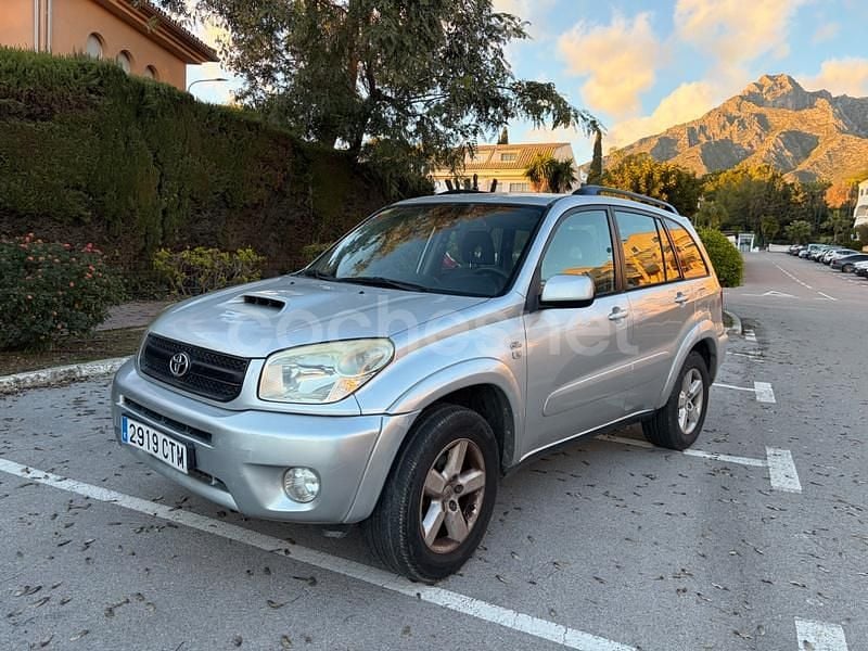 Gris / plata Usado 2004 Toyota RAV4 Sol SUV | 6400 € (Super precio) - Imagen 1/4