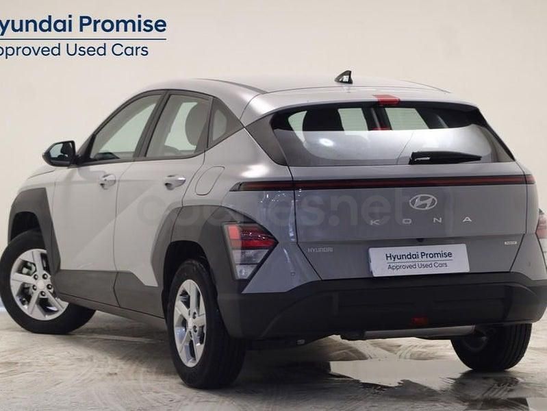 Usado Hyundai Kona 141 CV (103 kW) 2024 Gris / plata SUV