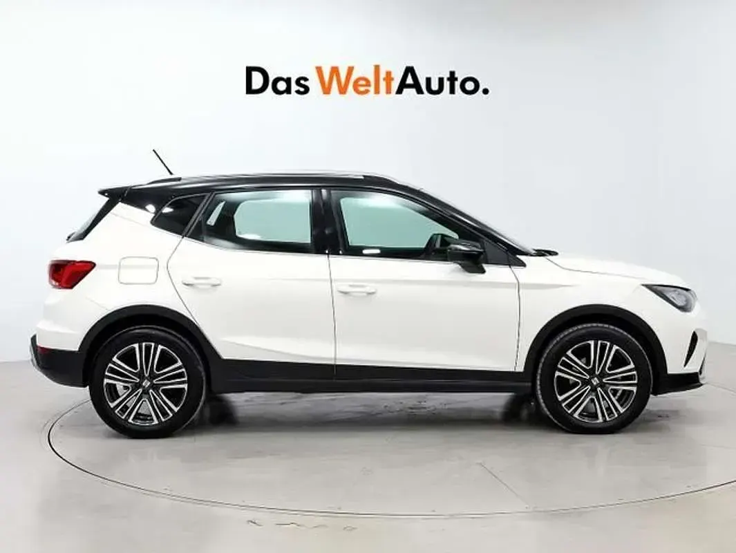 Usado Seat Arona 116 CV (85 kW) 2025 Blanco SUV