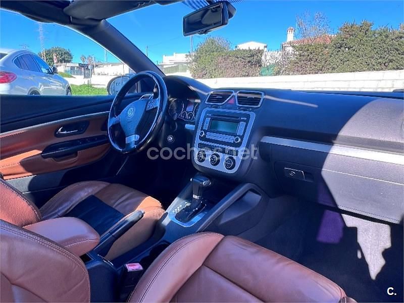 Usado VW Eos 140 CV (102 kW) 2008 Negro Descapotable