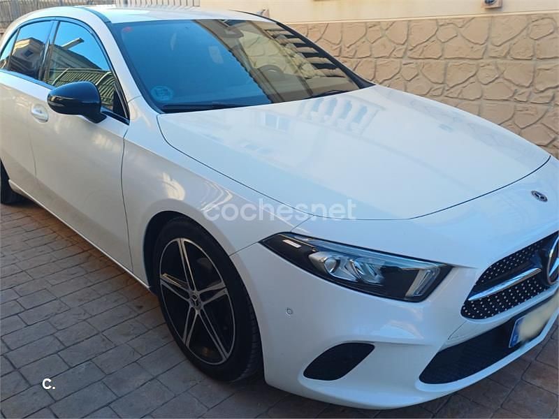 Usado Mercedes A180 109 CV (80 kW) 2019 Blanco Berlina