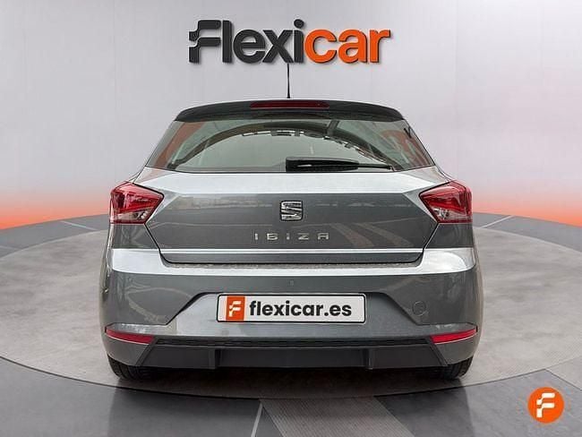 Usado Seat Ibiza Style 95 CV (69 kW) 2017 Gris