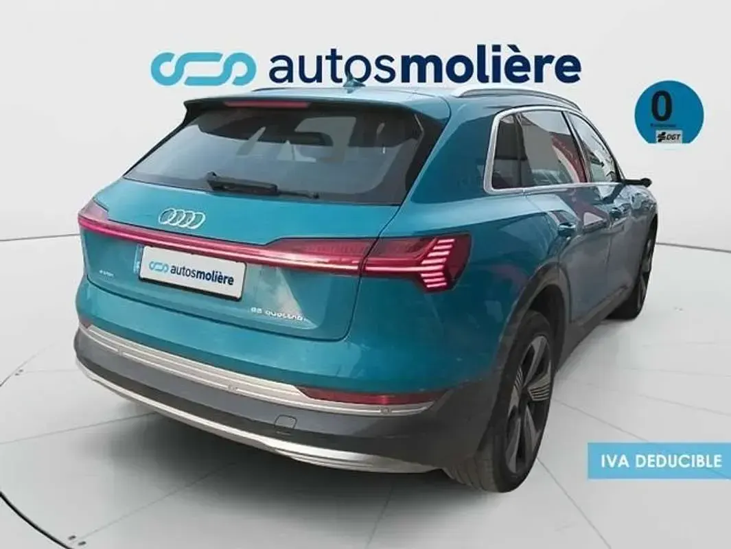 Usado Audi e-tron Premium 300 kW (408 CV) 2020 Azul SUV