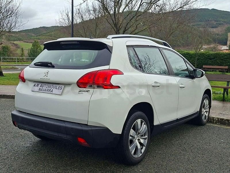 Usado Peugeot 2008 Allure 92 CV (67 kW) 2013 Blanco SUV