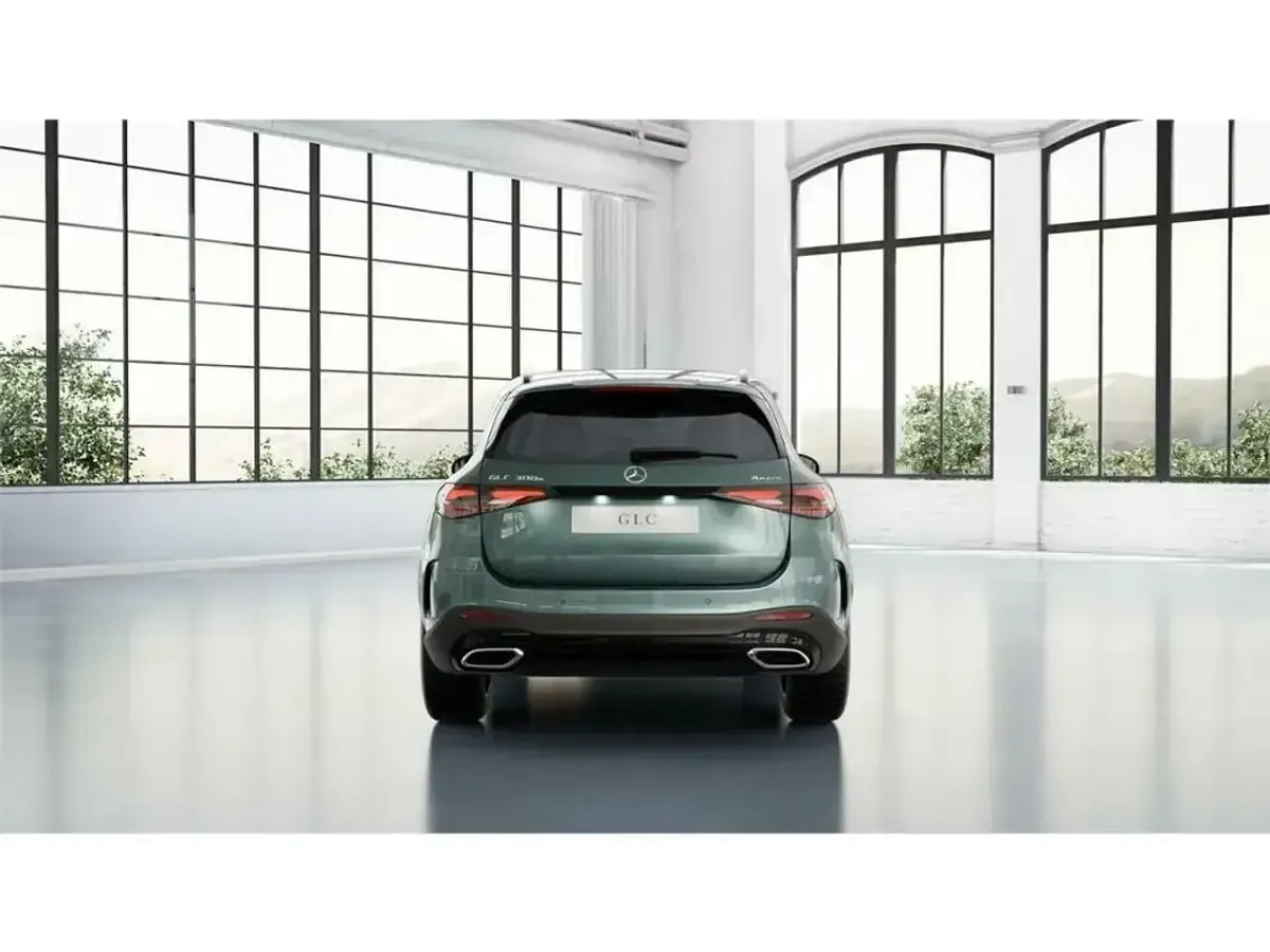 Nuevo Mercedes GLC300e 313 CV (230 kW) 2025 Gris