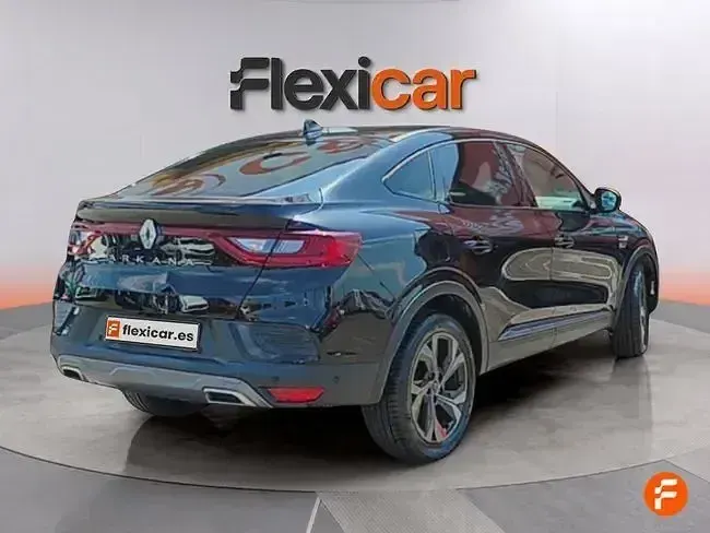 Usado Renault Arkana Intens 145 CV (106 kW) 2021 Negro SUV
