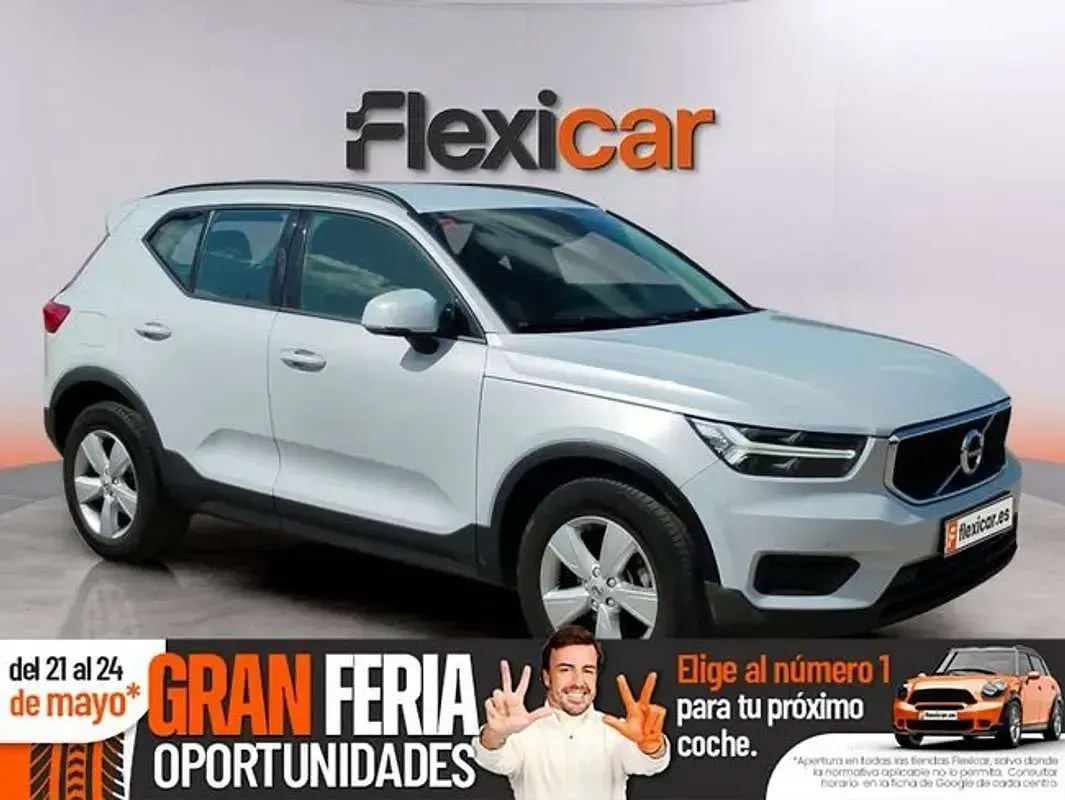 Begagnad Volvo XC40 Momentum 163 HK (119 kW) 2019 SUV