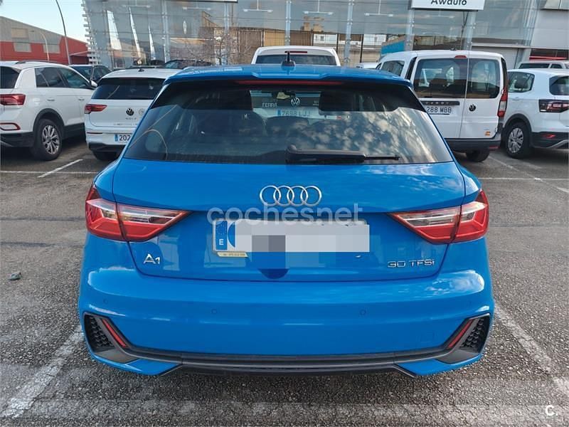 Usado Audi A1 Sportback S-Line 116 CV (85 kW) 2019 Azul Utilitario