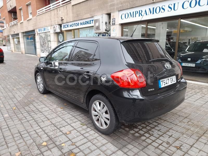 Usado Toyota Auris Advance 126 CV (92 kW) 2009 Negro Berlina
