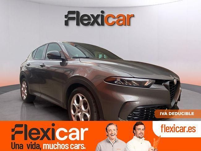 Gris Usado 2023 Alfa Romeo Tonale Sprint SUV | 24.490 € (Precio justo) - Imagen 1/4