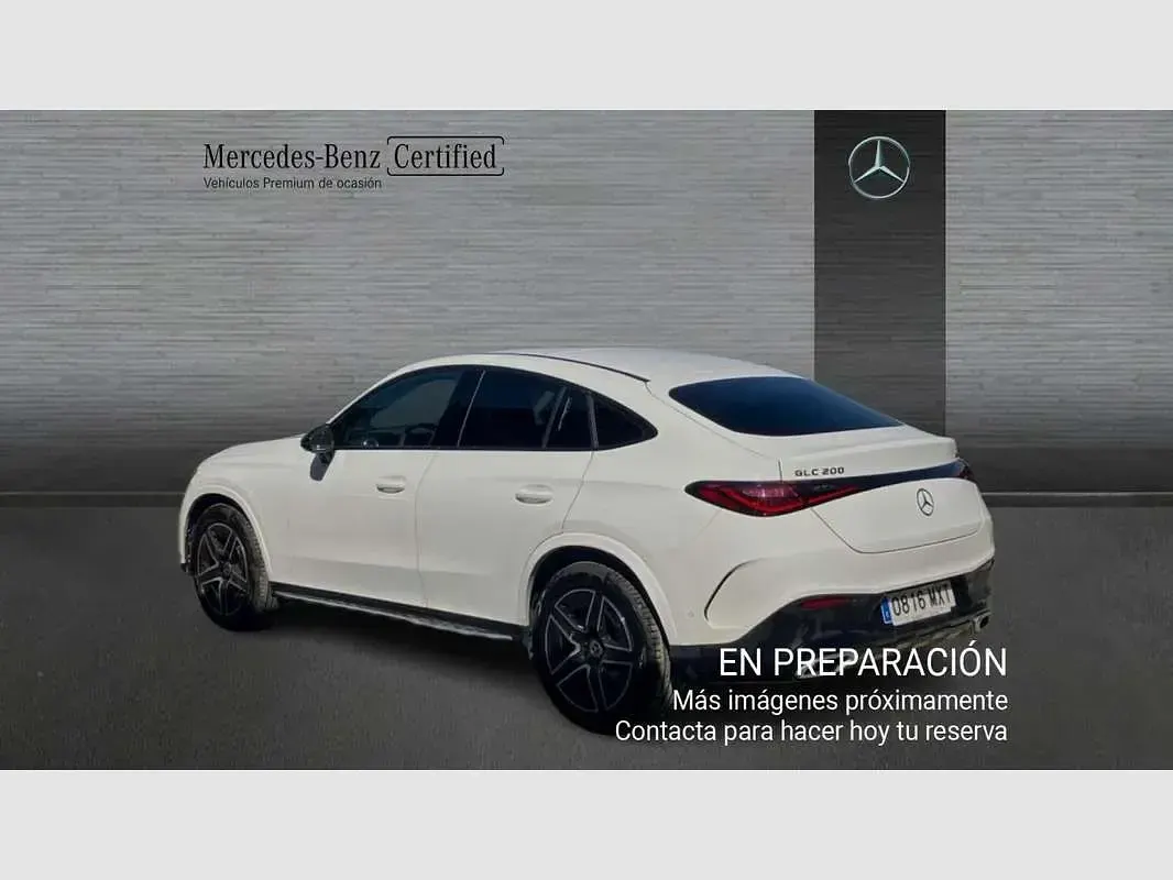 Usado Mercedes GLC250 211 CV (155 kW) 2025 Blanco SUV
