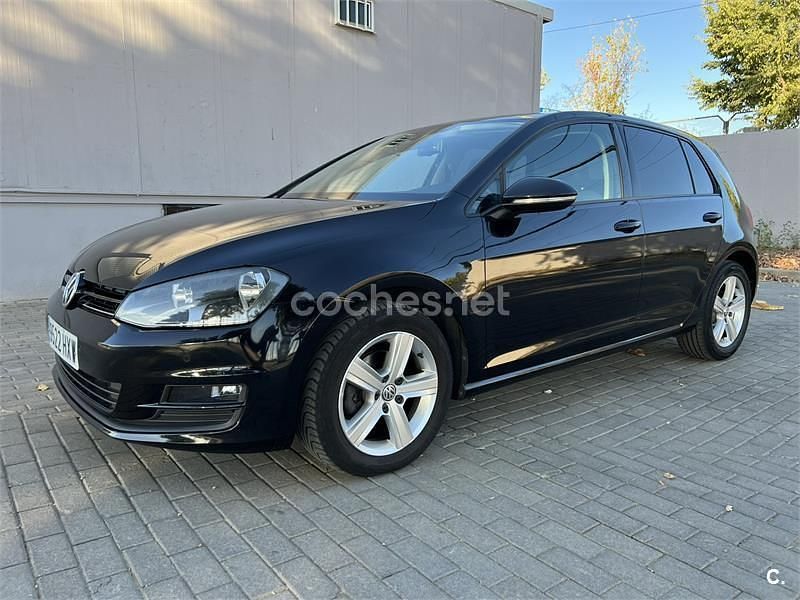 Usado VW Golf VII 110 CV (80 kW) 2014 Negro Berlina