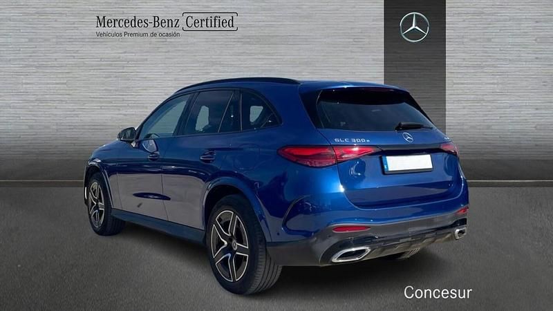 Usado Mercedes GLC300 312 CV (229 kW) 2025 Azul