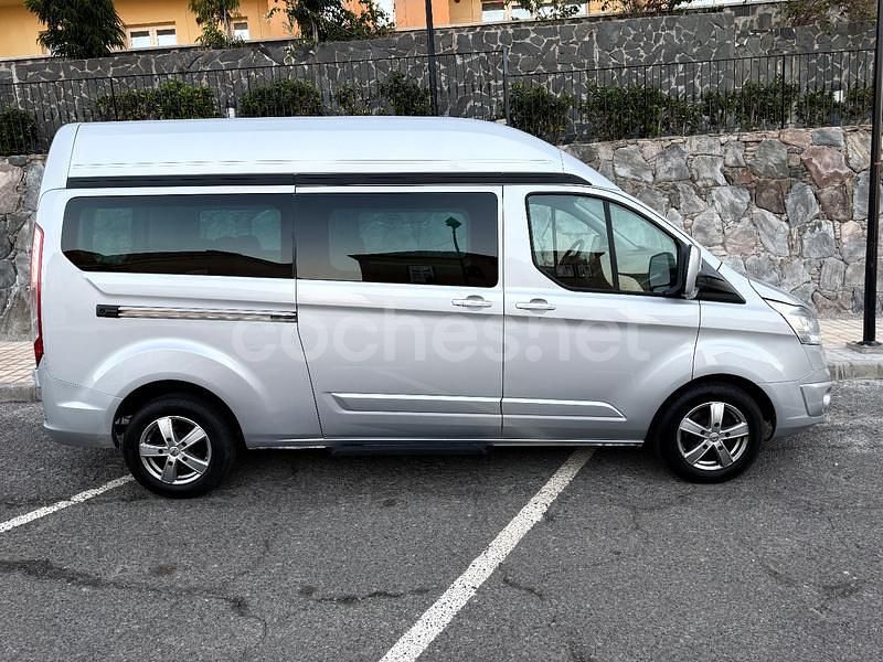 Gris / plata Usado 2014 Ford Tourneo Titanium Monovolumen | 19.999 € (Caro) - Imagen 1/4