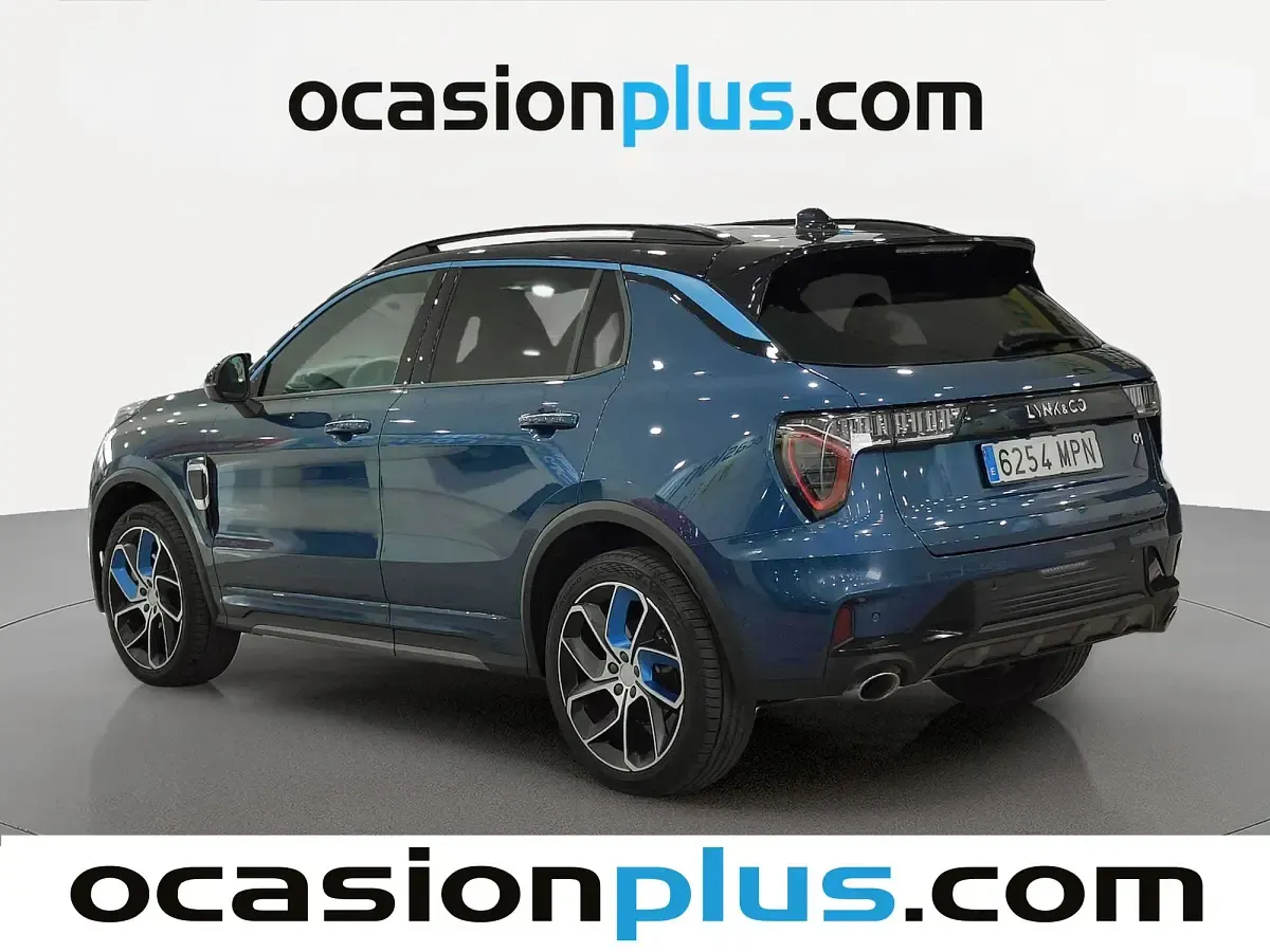 Usado Lynk & Co 01 261 CV (191 kW) 2024 Azul SUV